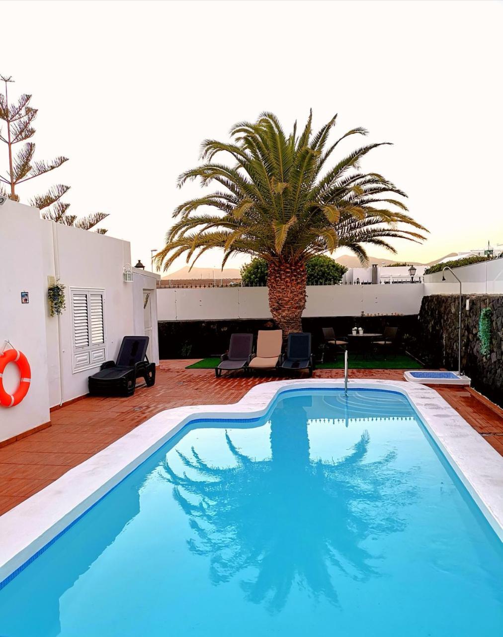 Villa Oliveira Puerto del Carmen (Lanzarote) Exterior foto
