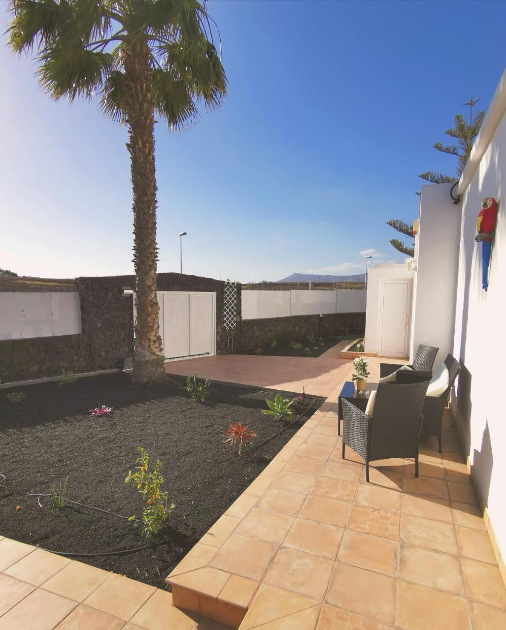Villa Oliveira Puerto del Carmen (Lanzarote) Exterior foto