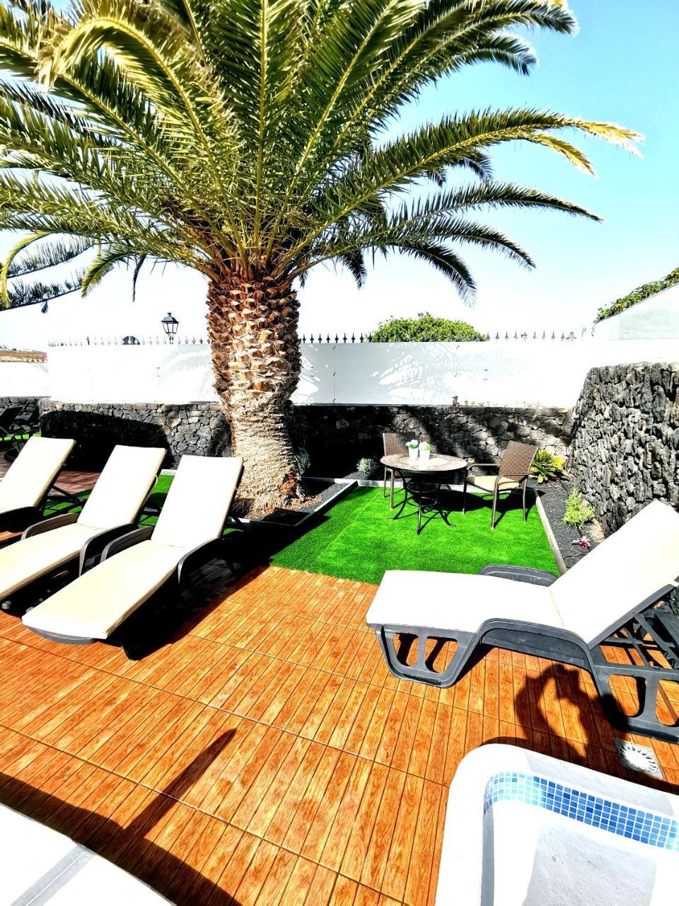 Villa Oliveira Puerto del Carmen (Lanzarote) Exterior foto