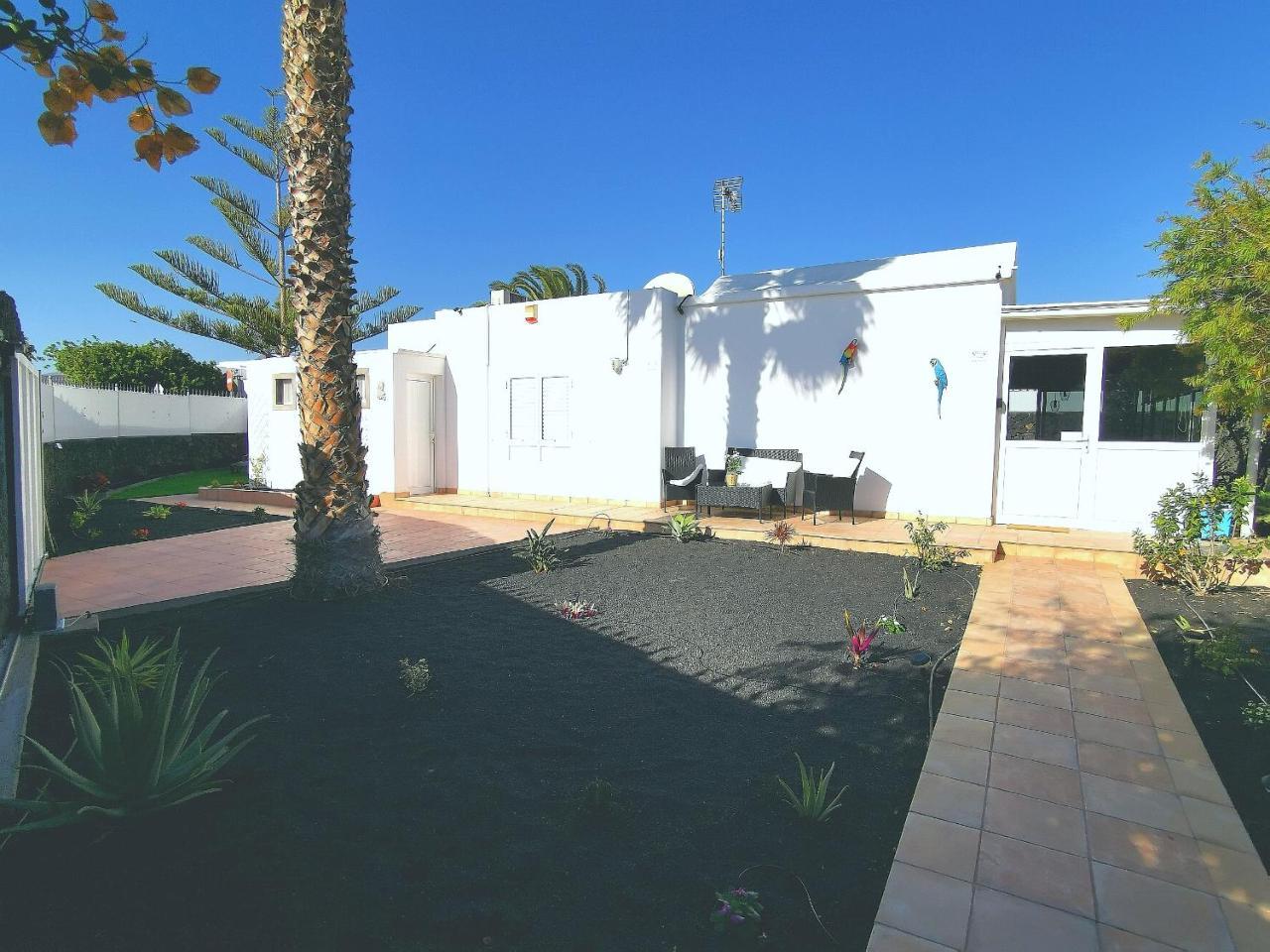 Villa Oliveira Puerto del Carmen (Lanzarote) Exterior foto